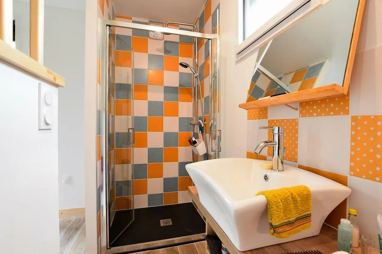 Appartement Cosy Avec Terrasse Bagneres-de-Bigorre Apartment