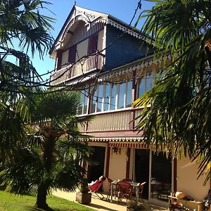 Bed & Breakfast Des Palmiers, Bagneres-de-Bigorre